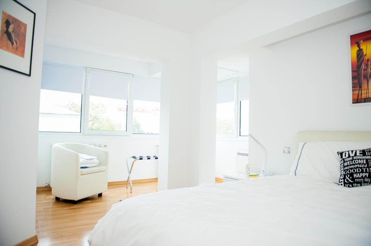 White Dream Suites Iasi Exteriér fotografie