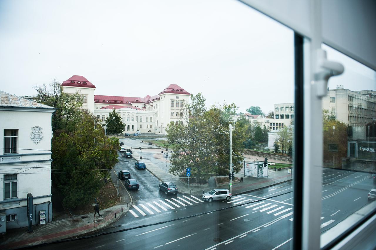 White Dream Suites Iasi Exteriér fotografie